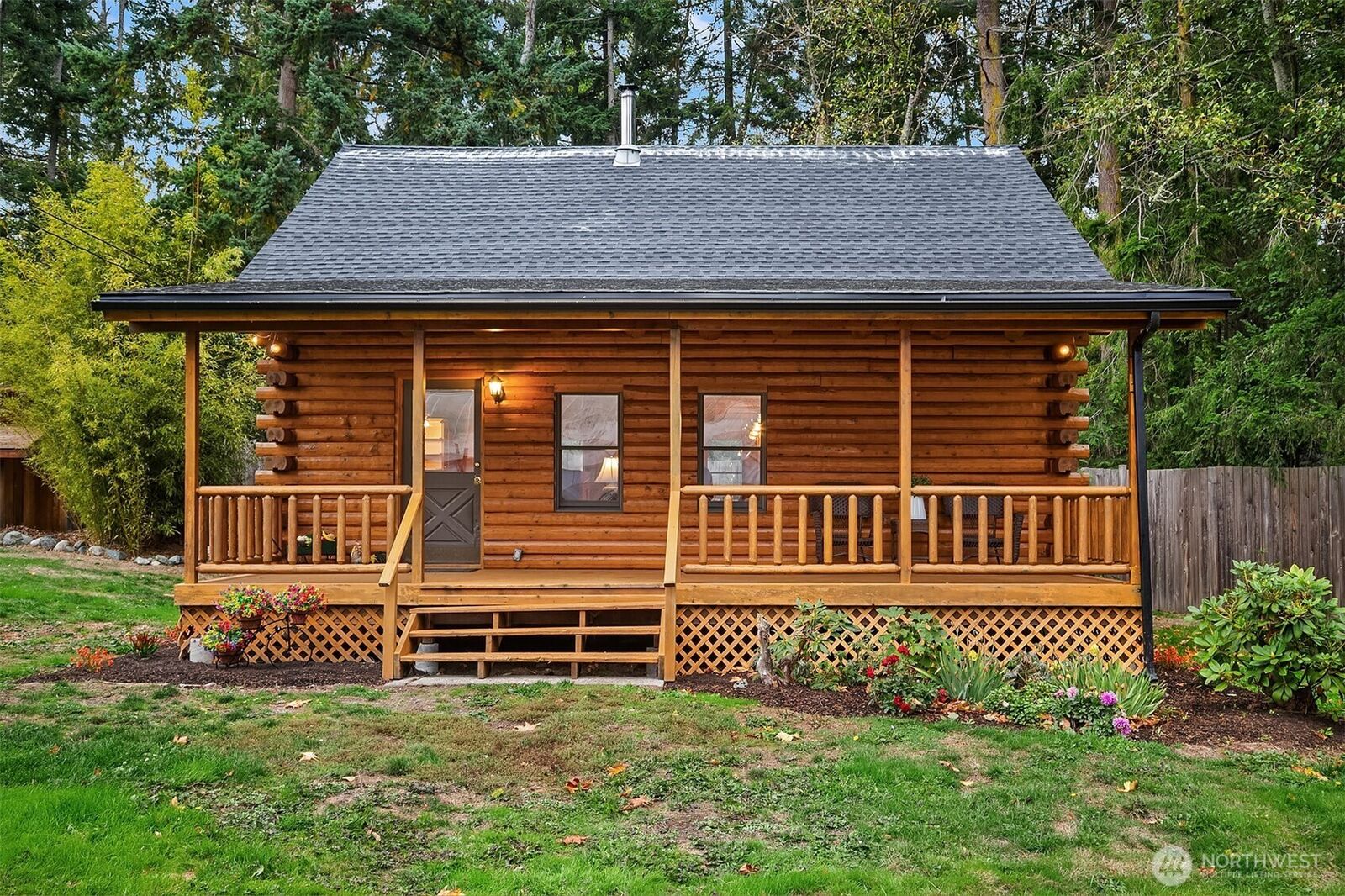 Property Photo:  4 E Mountain View Road  WA 98282