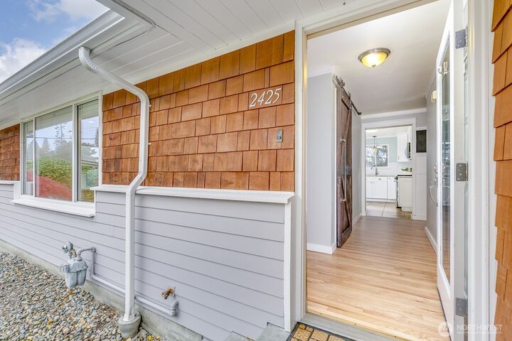 Property Photo:  2425  Whitechuck Drive  WA 98208 