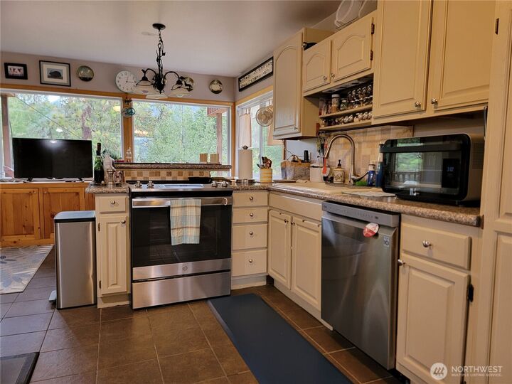 Property Photo:  55  Gold Mountain Road  WA 99166 