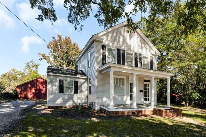 Property Photo:  4008 King St  VA 23707 