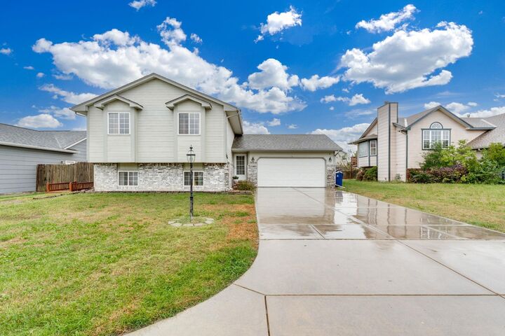 7409 E Brookview Cir  Wichita KS 67226 photo