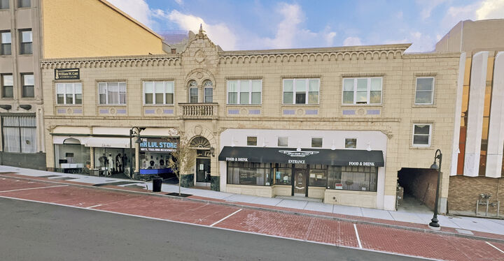 17 Elizabeth Street E  Derby CT 06418 photo