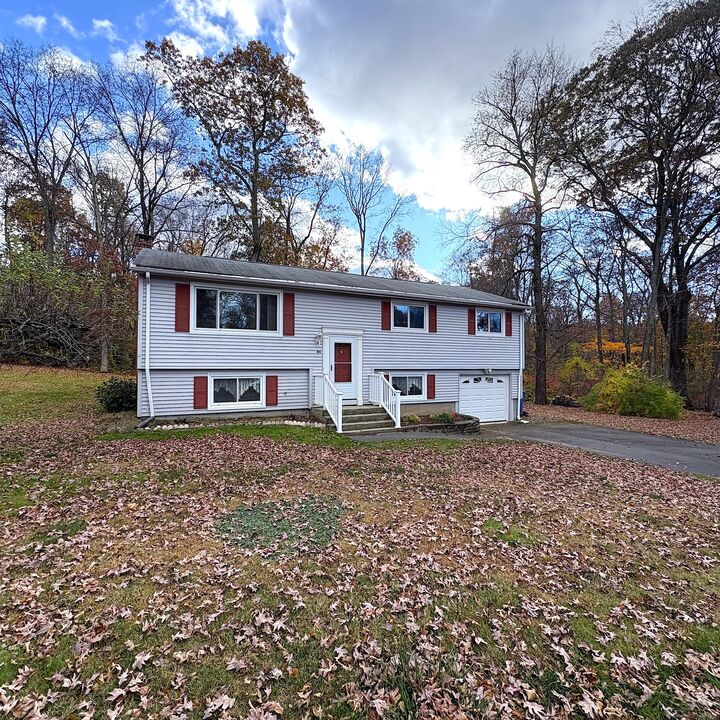 Property Photo:  84 Willie Circle  CT 06084 