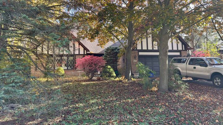 117 Westwood Lane  Richmond Hill ON L4C 6X8 photo