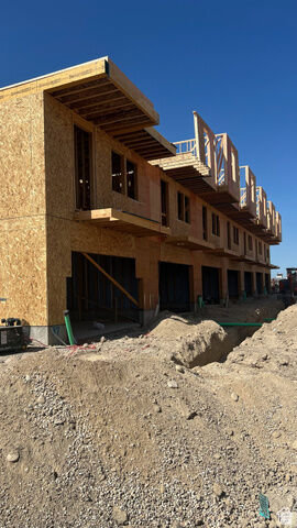 Property Photo: 7373 S Wood Lily Ct 24 UT 84047