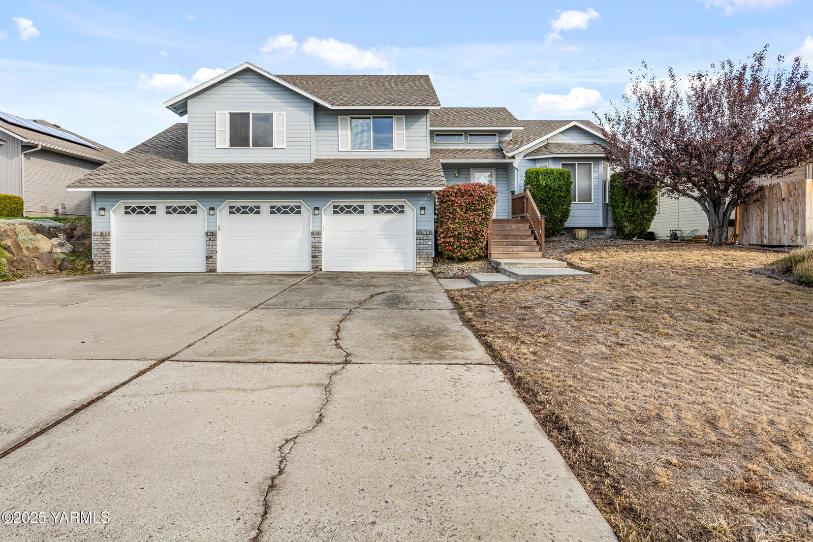 Property Photo:  303 N 57th St  WA 98901