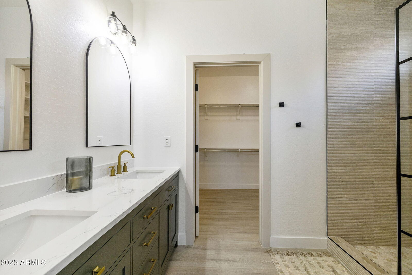 Property Photo:  43343 N Heavenly Way  AZ 85086 