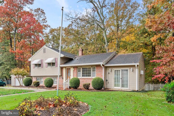 Property Photo:  1520 Woodridge Drive  MD 21804 