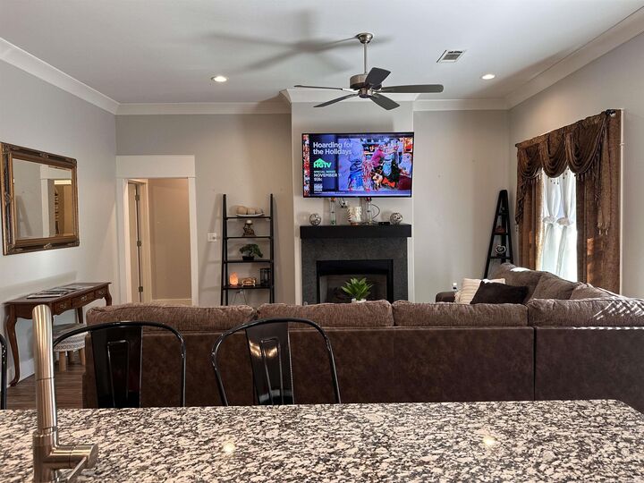 Property Photo:  151 Oak Hill Circle  AR 71730