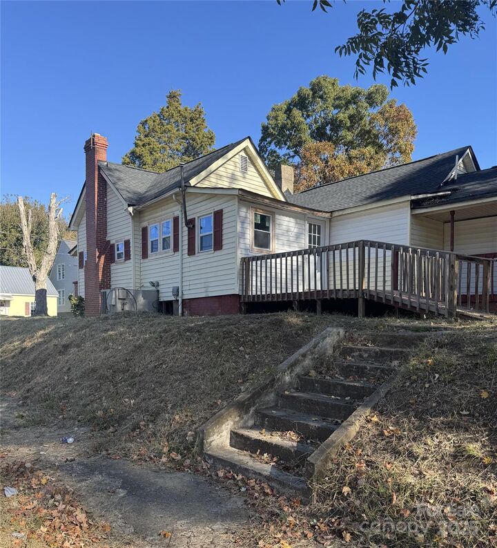 Property Photo:  1201 N Church Street  NC 28144 