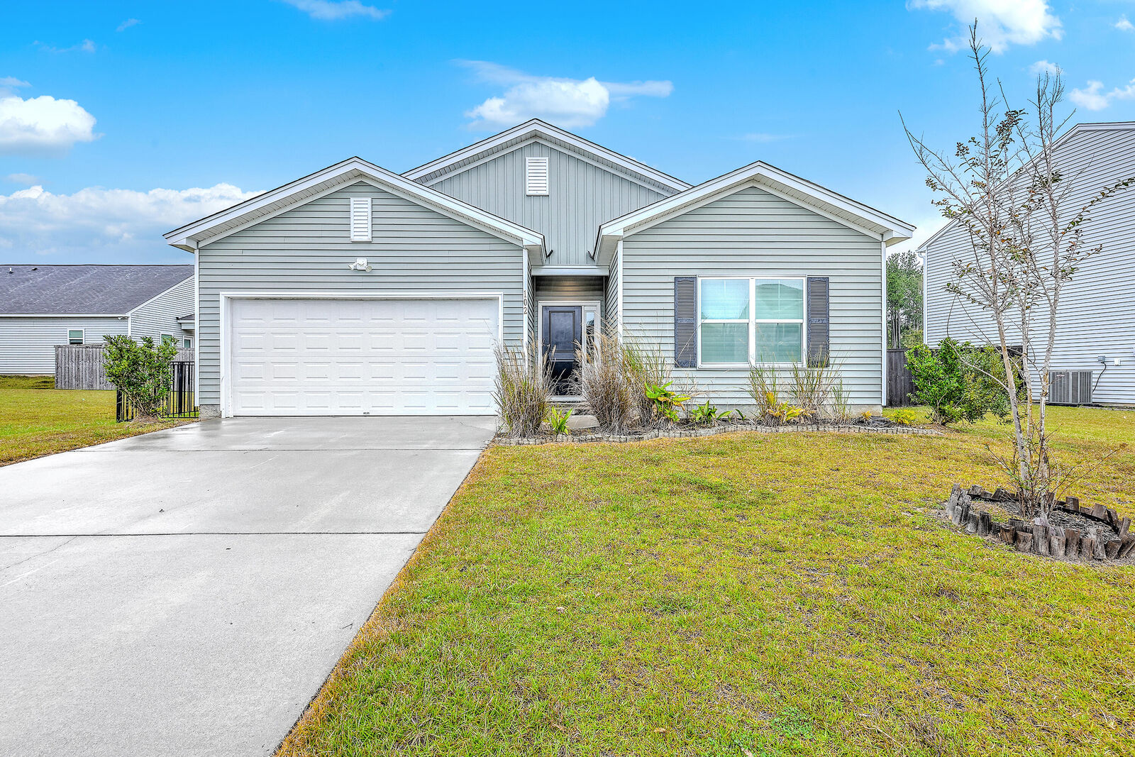 Property Photo:  102 Lilly Grace Lane  SC 29445 