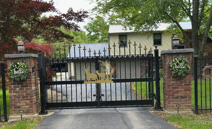 Property Photo: 6710 Bray Road OH 45122