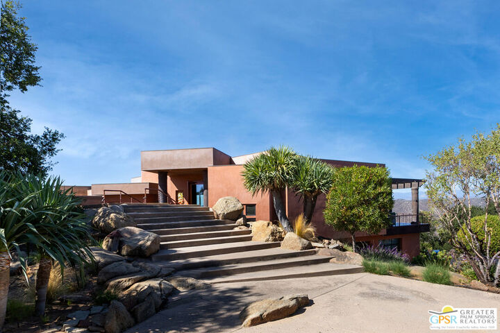 Property Photo:  19210 Highland Hills Dr  CA 92065 