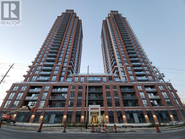 Property Photo:  3270 Sheppard Avenue East 2725  ON M1T 3K3 
