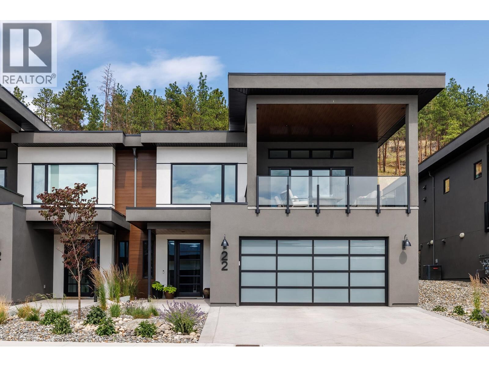 Property Photo:  9201 Okanagan Centre Road West 22  BC V4V 0B8 