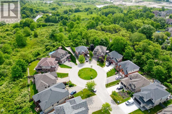 Photo de la propriété:  1557 Privet Place  ON N5X 0E7 