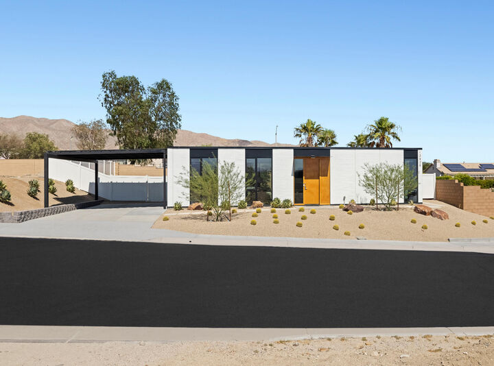 Property Photo: 13845 Scenic Crest Circle CA 92240