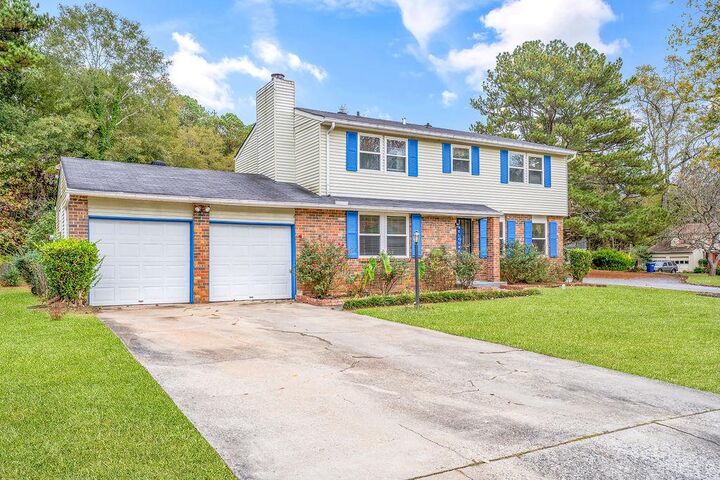 Property Photo:  6950 Cainwood Drive  GA 30349