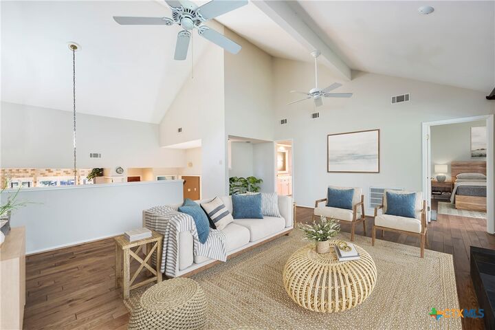 Property Photo:  5 Cypress Point  TX 78676 