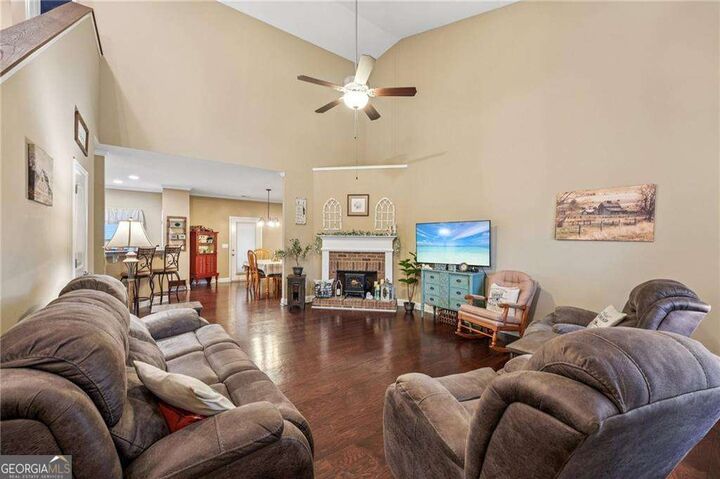 Property Photo: 59 Cottage Walk NW GA 30121