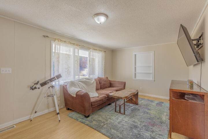 Property Photo: 1144 Ridgeway Road GA 30728