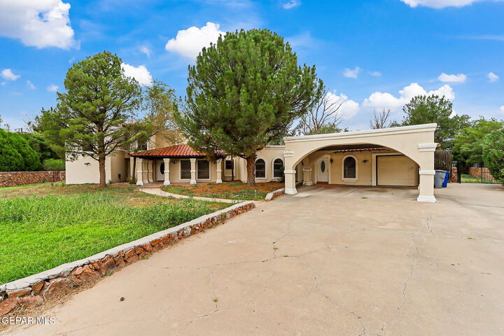 Property Photo:  735 Rio Valle Court  TX 79932 