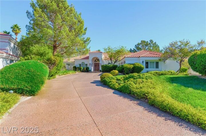 Property Photo: 1400 Silver Oaks Street NV 89117