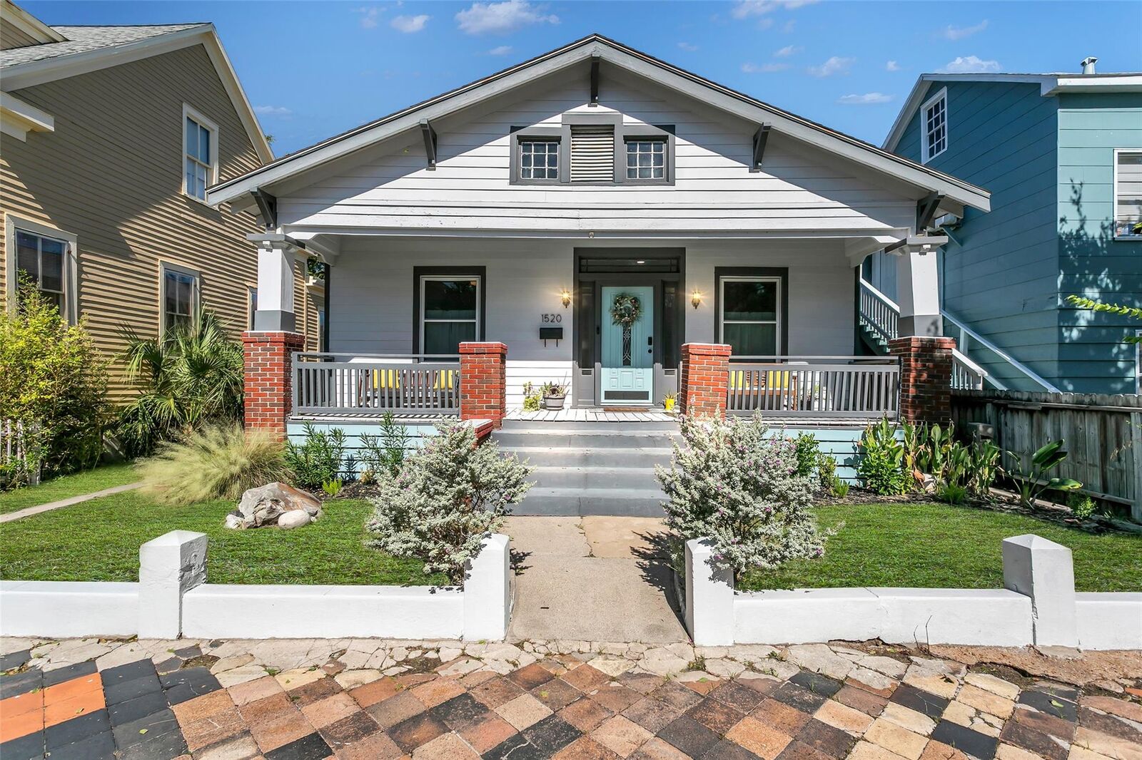 Property Photo:  1520 Avenue K  TX 77550