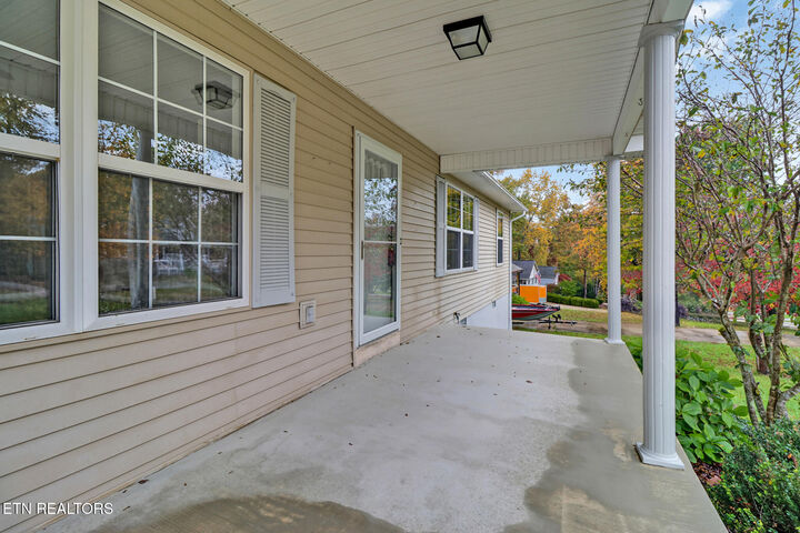 Property Photo: 178 Ridgewood Drive TN 38555