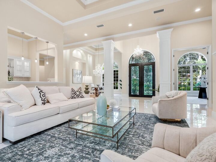 Property Photo:  8309 Farington Court  FL 34202 