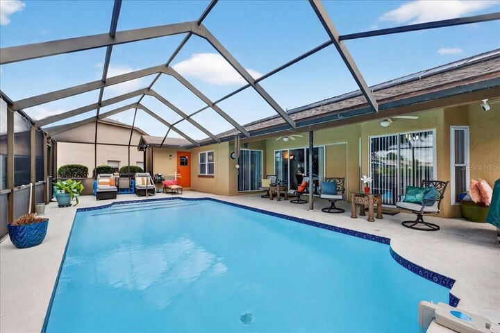 Property Photo: 6160 Crane Drive FL 33809