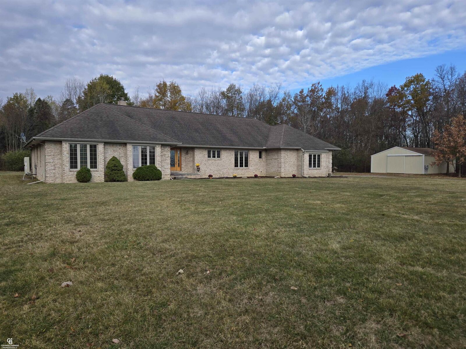 Property Photo:  6151 Duce Road  MI 48006 