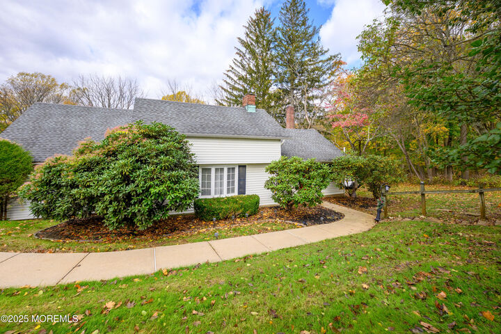 Property Photo:  19 Reids Hill Road  NJ 07751 