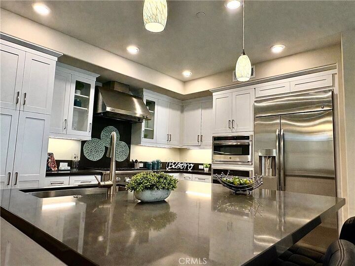 Property Photo: 253 Carlow CA 92618