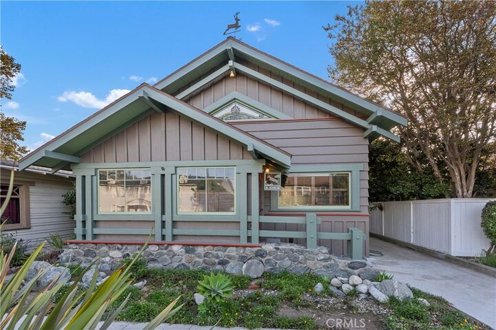 Property Photo: 36 Hermosa Avenue CA 90802