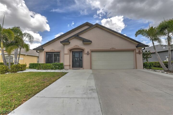 15613 Beachcomber Avenue  Fort Myers FL 33908 photo
