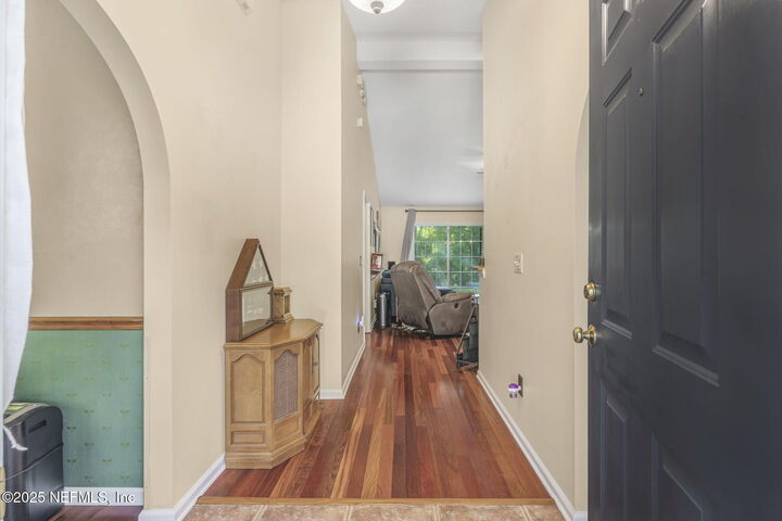 Property Photo: 1133 Blue Sky Way FL 32225