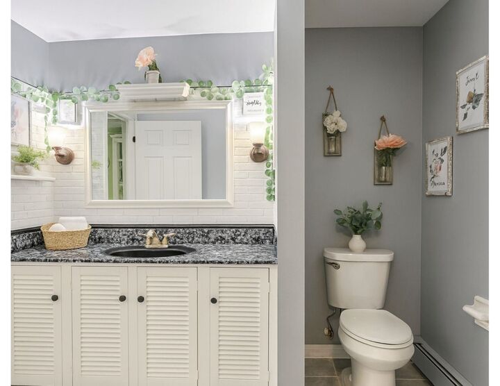 Property Photo:  10 Nicholas Road  NH 03865