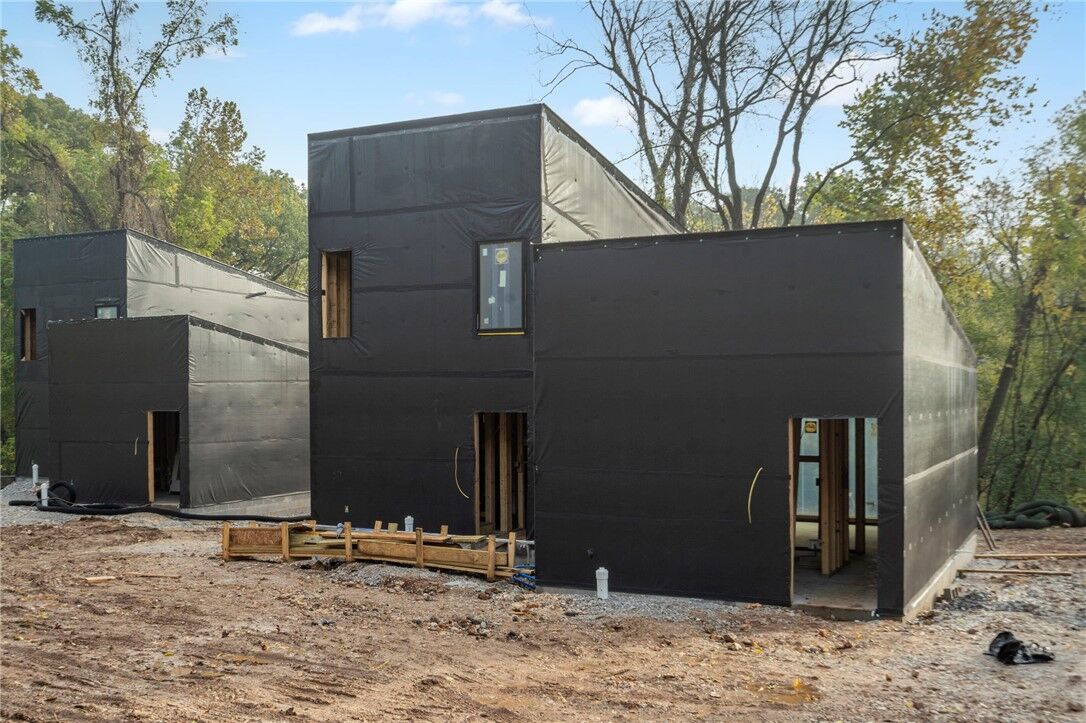 Property Photo:  1244 NW A Street  AR 72712 