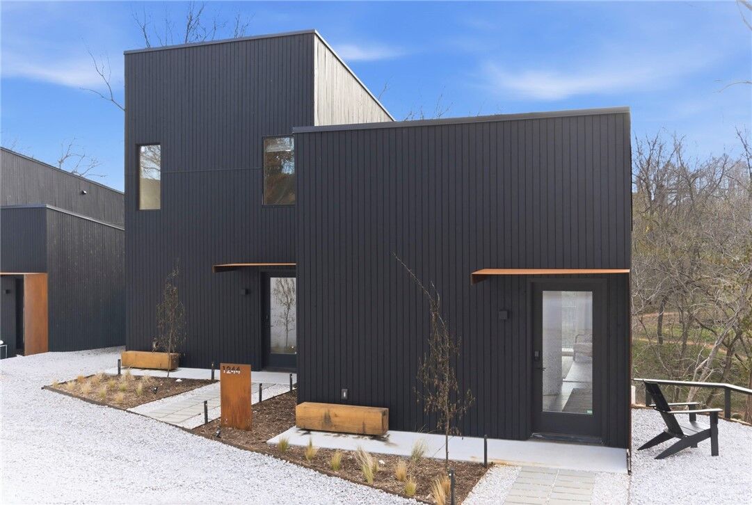 Property Photo:  1244 NW A Street  AR 72712 