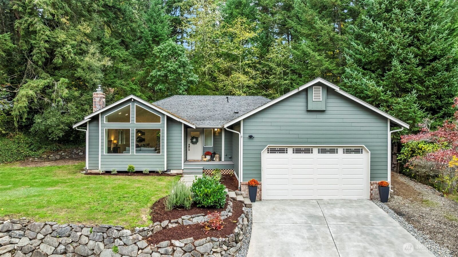 Property Photo:  3312  72nd Avenue Ct NW  WA 98335 