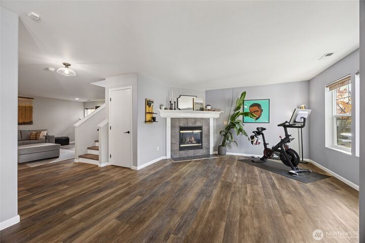 Property Photo:  310  Index Place SE  WA 98056 