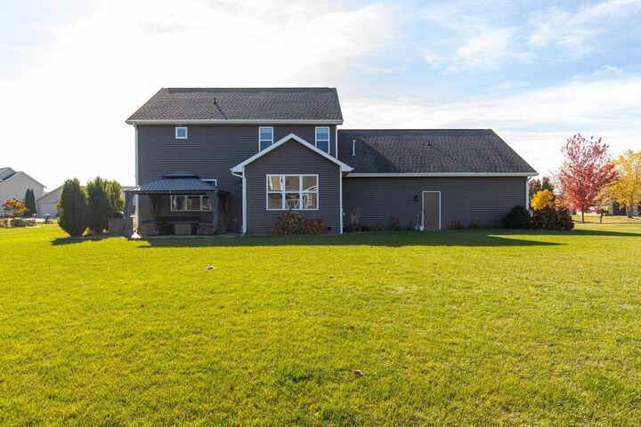 Property Photo: W5042 Natures Way Drive WI 54169