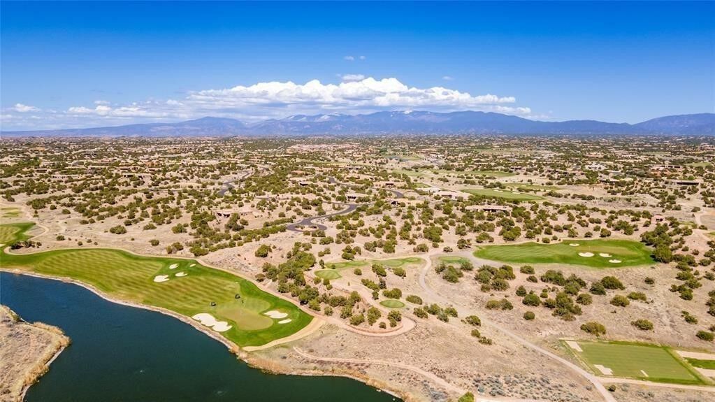 Property Photo:  6 Luna Nueva  NM 87506 