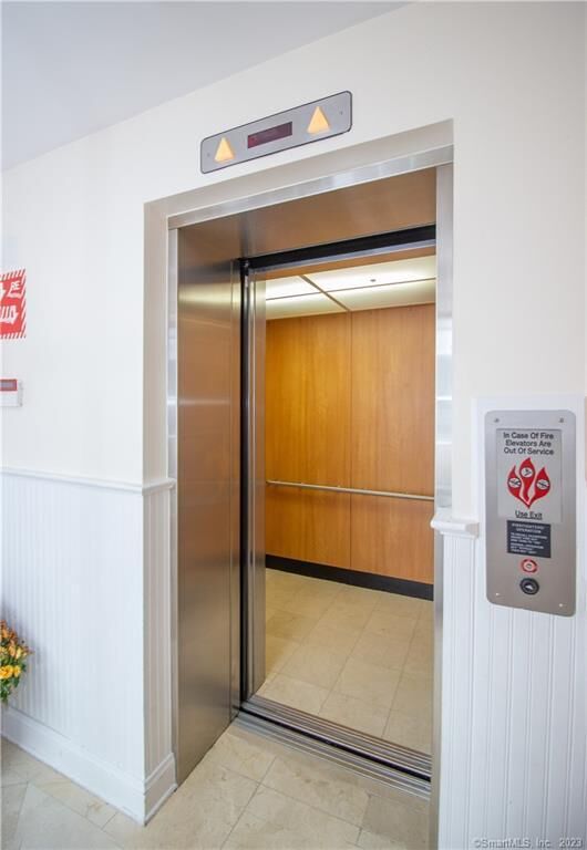 Property Photo:  130 Post Road West Penthouse  CT 06880