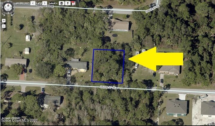 Property Photo:  1357 Union Street SE  FL 32909