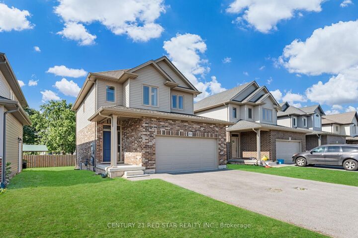 Photo de la propriété:  55 Laurent Avenue  ON L3B 0E2