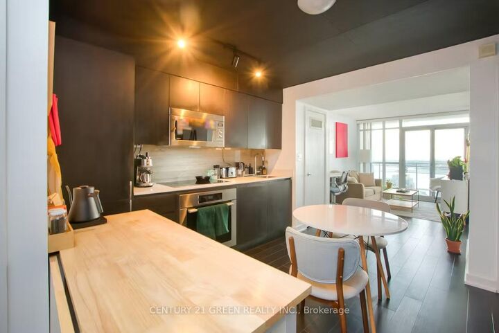 Property Photo: 15 Iceboat Terrace 2308 ON M5V 4A5