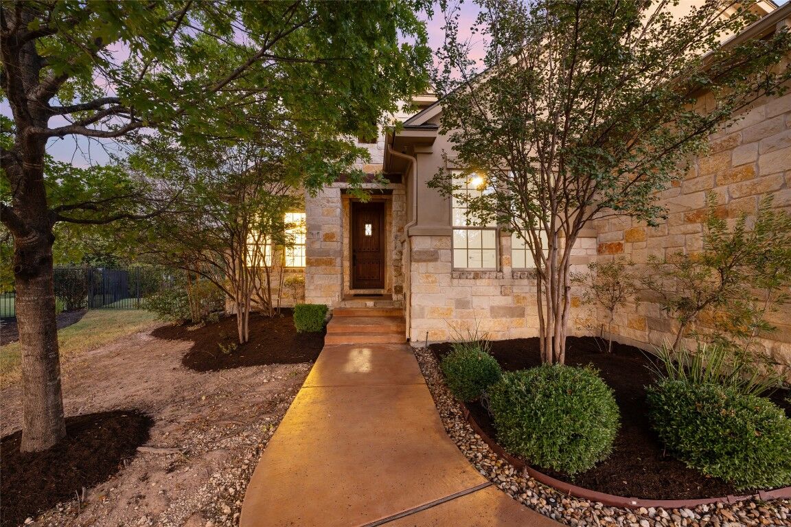 Property Photo:  103 Edinburgh Isle Court  TX 78738 