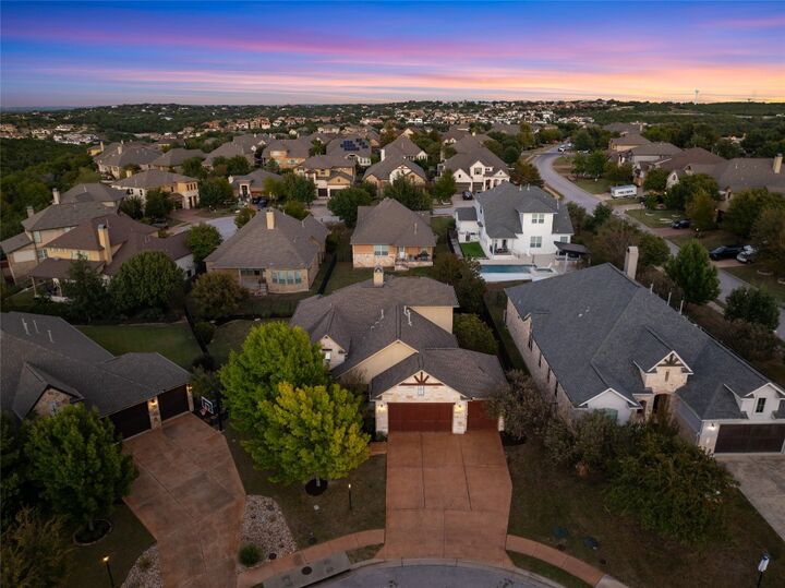 103 Edinburgh Isle Court  Lakeway TX 78738 photo